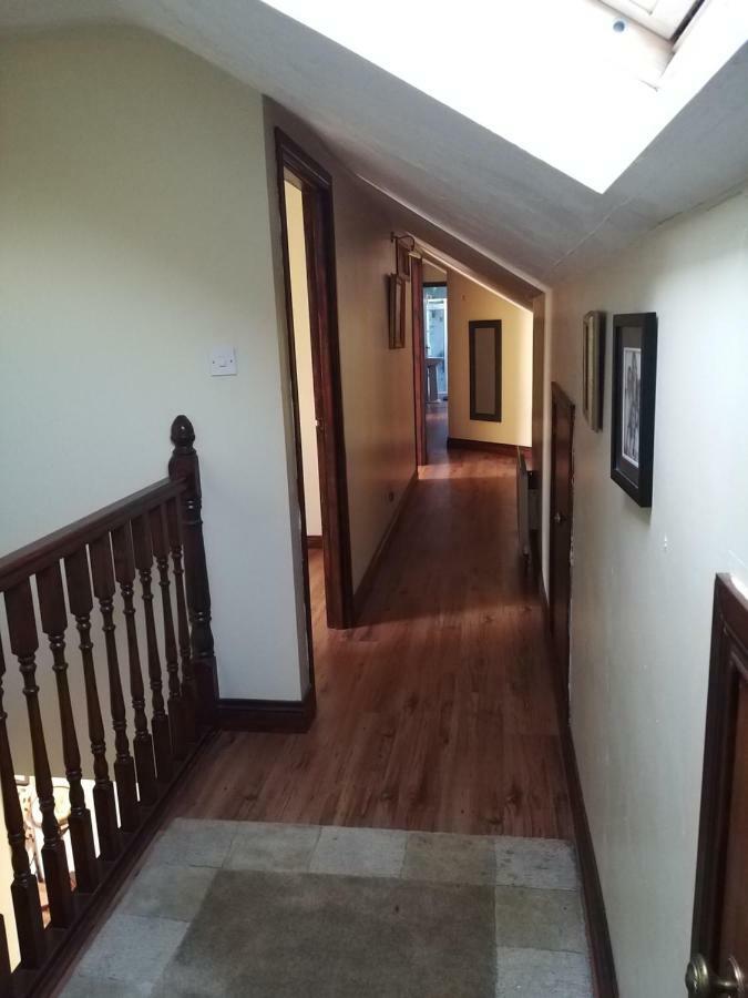 Antrim Heights Bnb Exterior foto