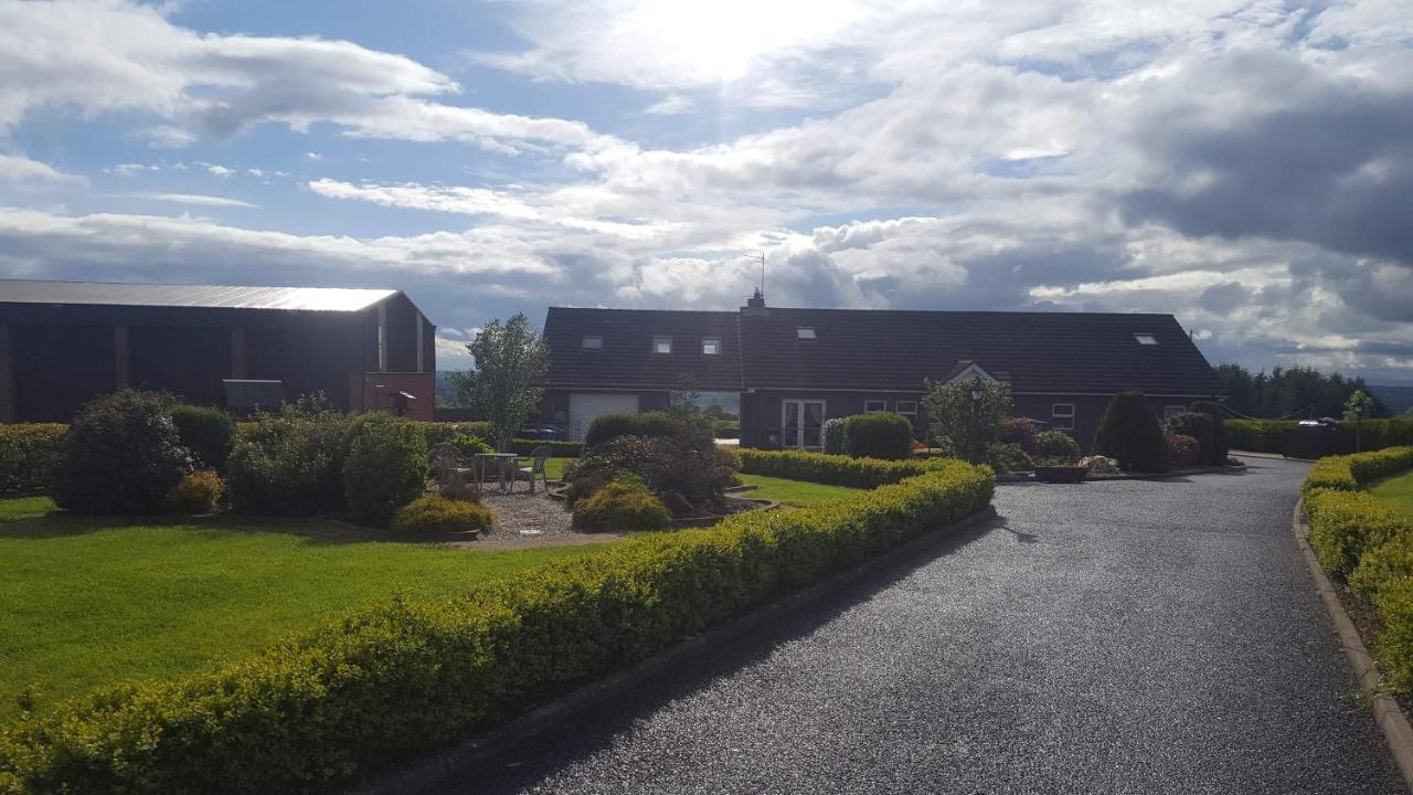 Antrim Heights Bnb Exterior foto